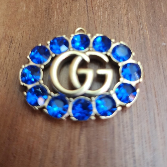 Blue rhinestones Gold Tone GG zipper Pull - Picture 3 of 4